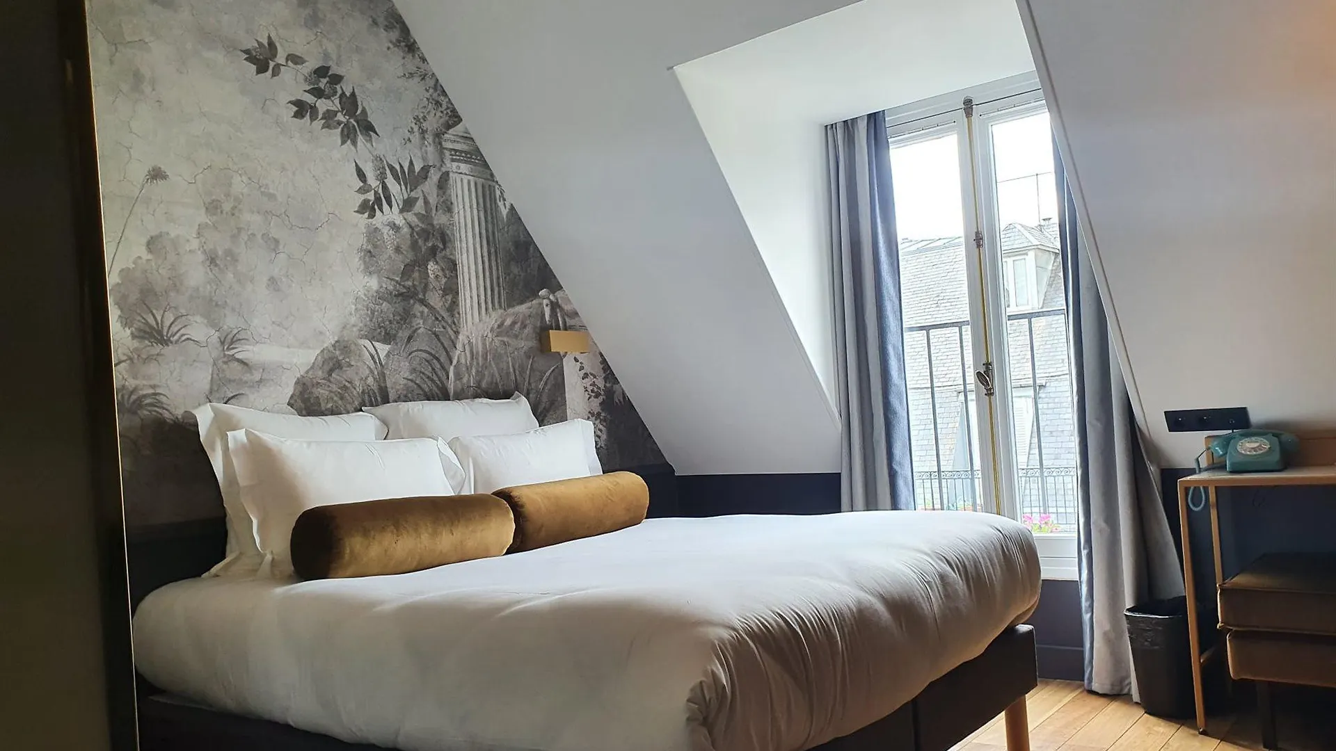Les Jardins Du Luxembourg 4*