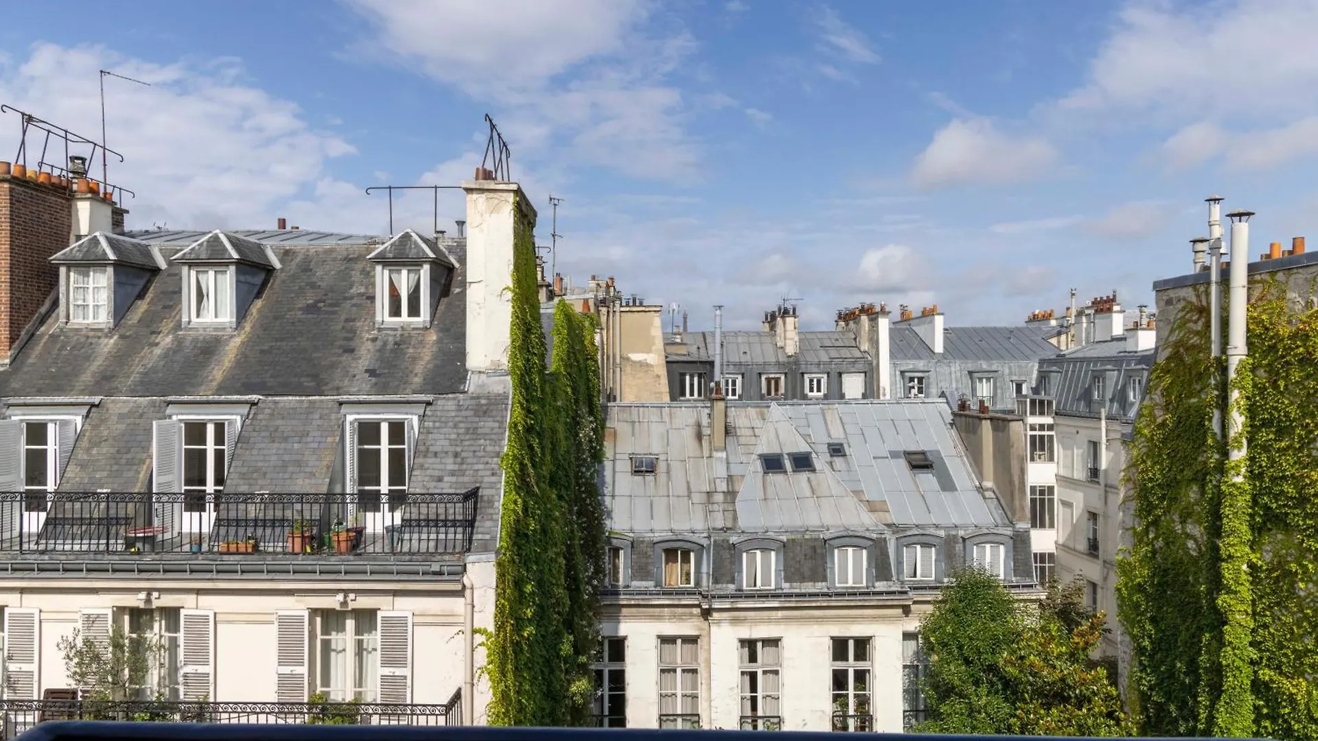 Les Jardins Du Luxembourg Hotel 4*