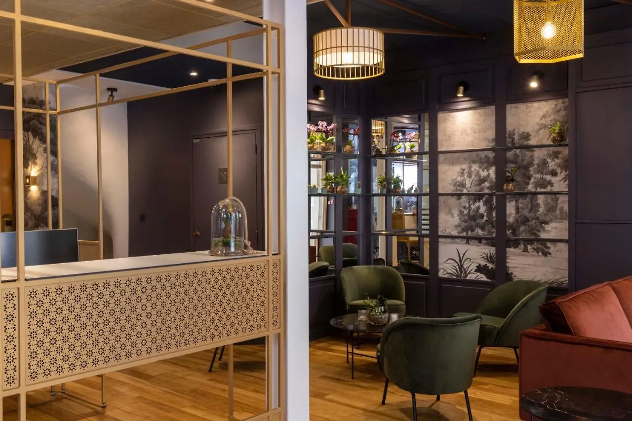 Otel Les Jardins Du Luxembourg 4*